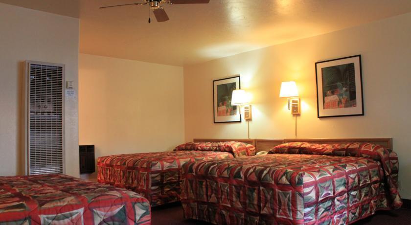 Kiva Motel Шоу-Лоу Номер фото