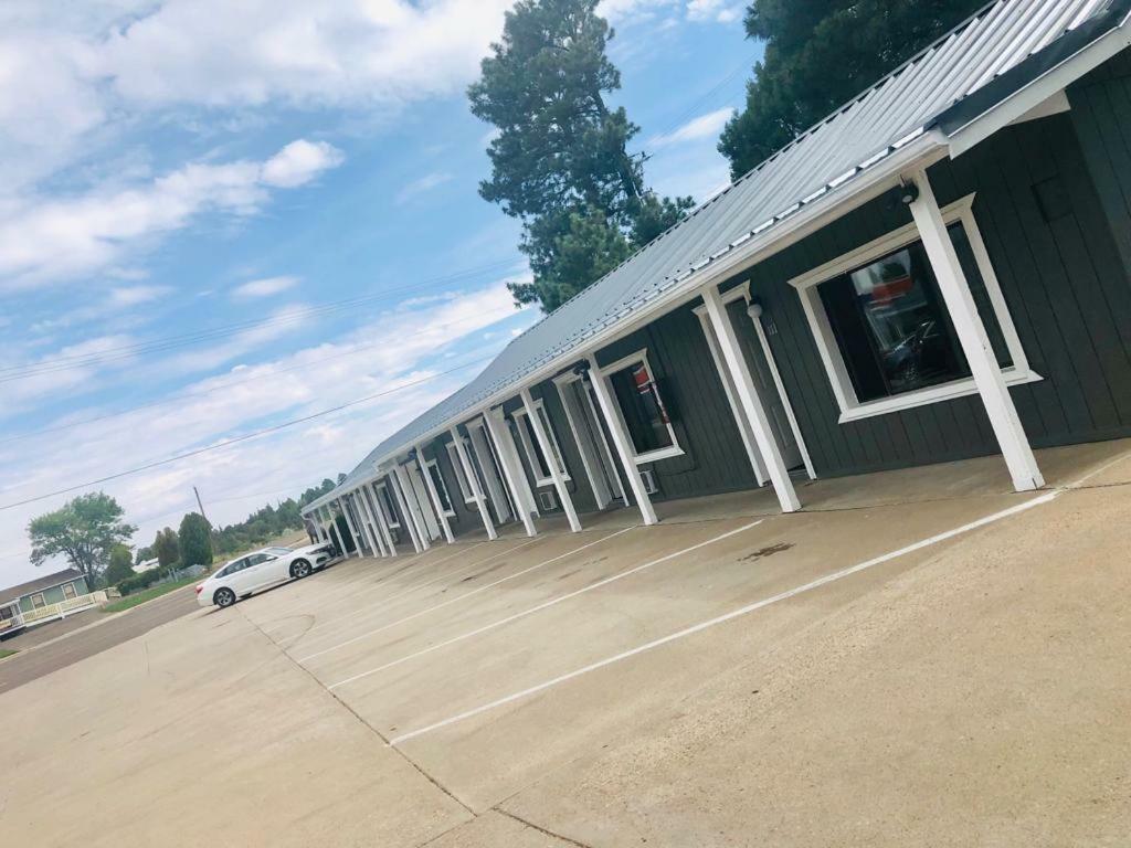 Kiva Motel Шоу-Лоу Экстерьер фото